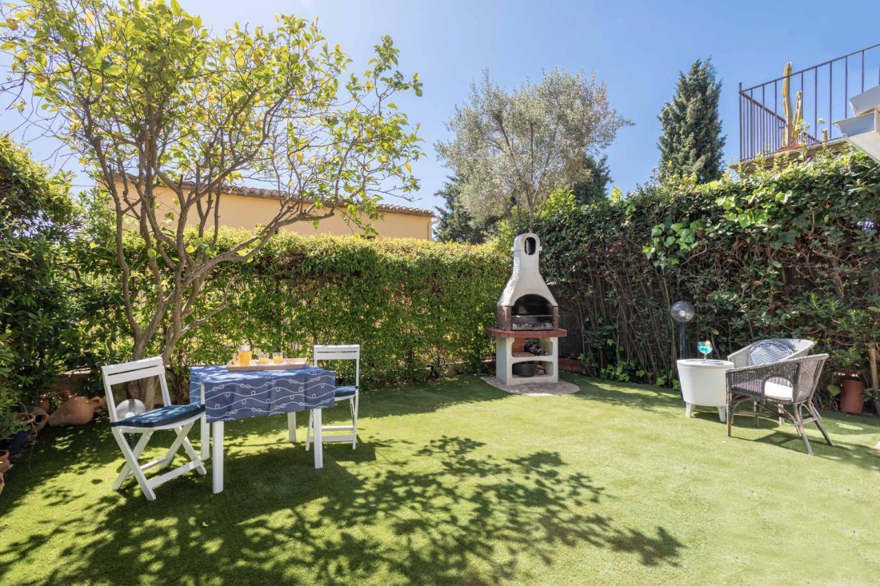Bonita Casa Adosada Con Jardin Privado Y Piscina Comunitaria Calella De Palafrugell Exterior photo
